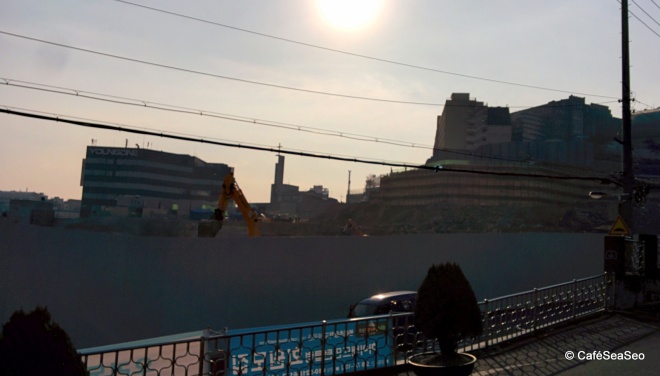 Malli-dong (만리동) redevelopment... another neighborhood razed for an apartment complex
